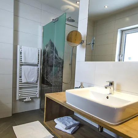 St. Florian アパート *